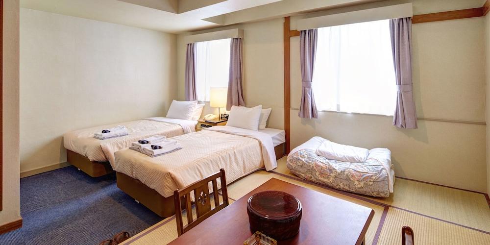 Okinawa Sun Plaza Hotel Naha Exteriör bild