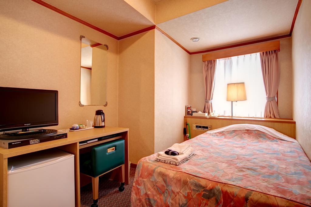 Okinawa Sun Plaza Hotel Naha Exteriör bild